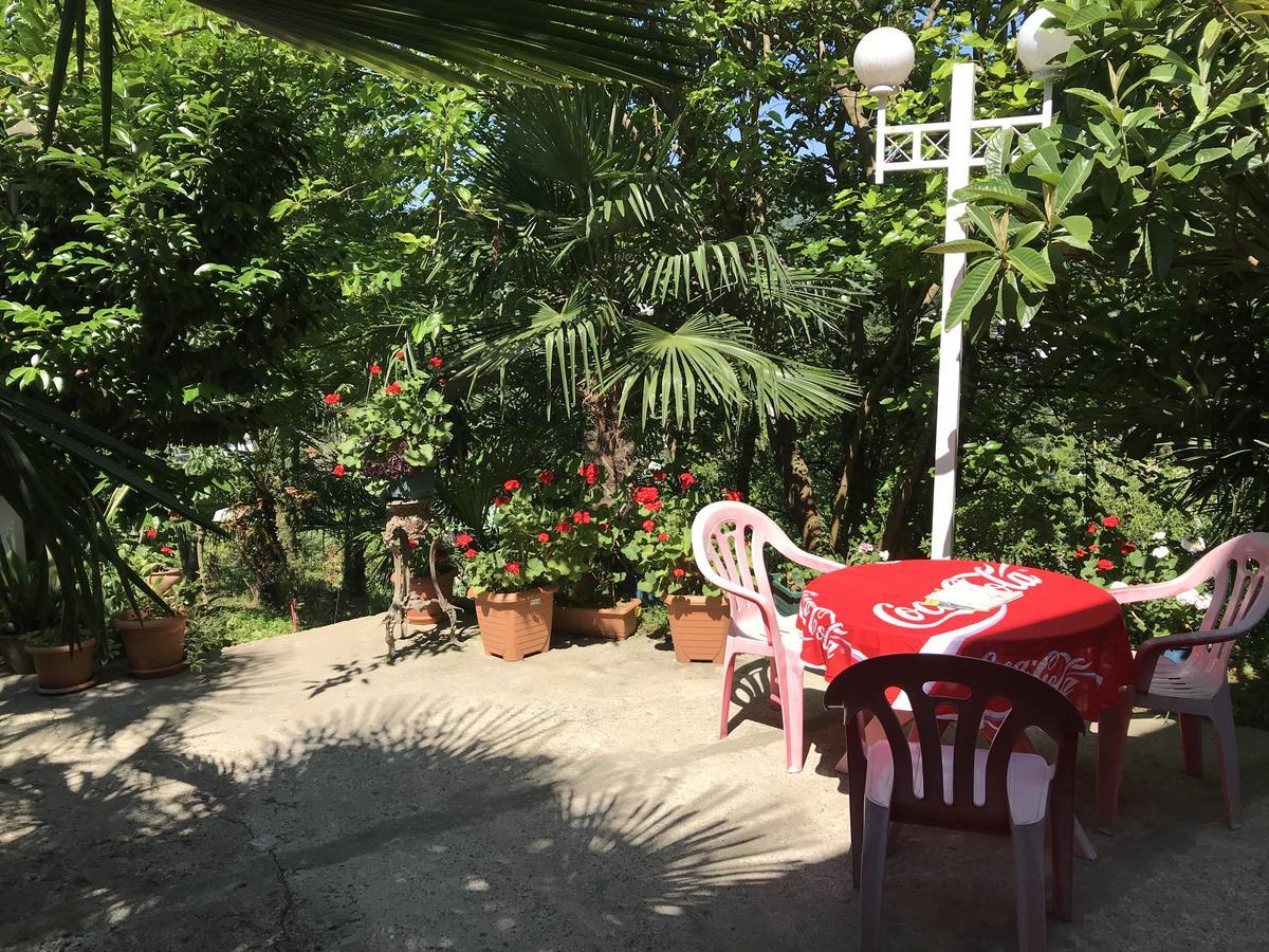 Feride Hotel Makhinjauri Exterior photo