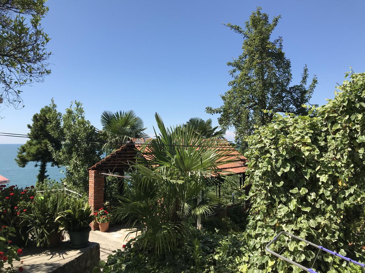 Feride Hotel Makhinjauri Exterior photo